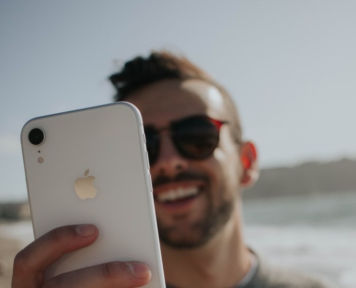 Apple desarrollará renovado sistema en las selfies grupales