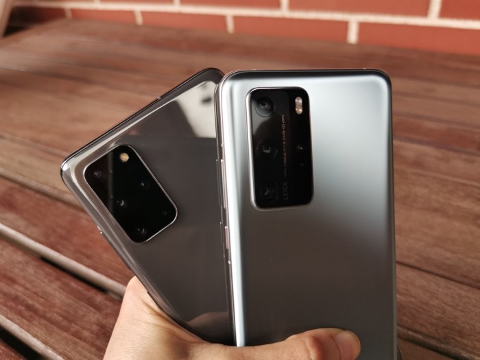 Galaxy S20 Plus y Huawei P40 Pro por su parte trasera de color gris