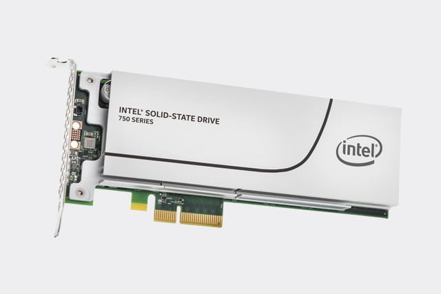 Tarjeta de almacenamiento Intel PCIe SSD