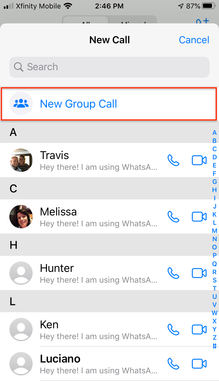 Llamada en Whatsapp en un celular con iOS 13
