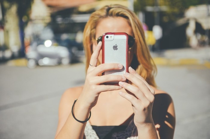 Apple desarrollará renovado sistema en las selfies grupales
