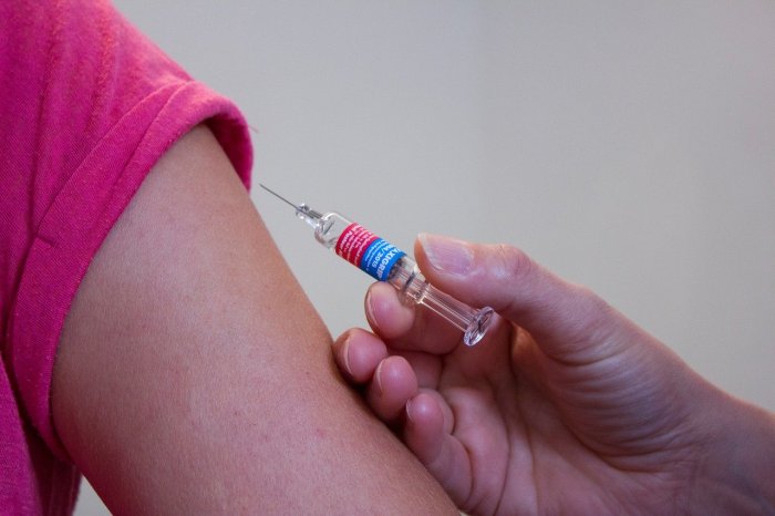 COVID-19: buenas noticias arroja prueba de vacuna en humanos