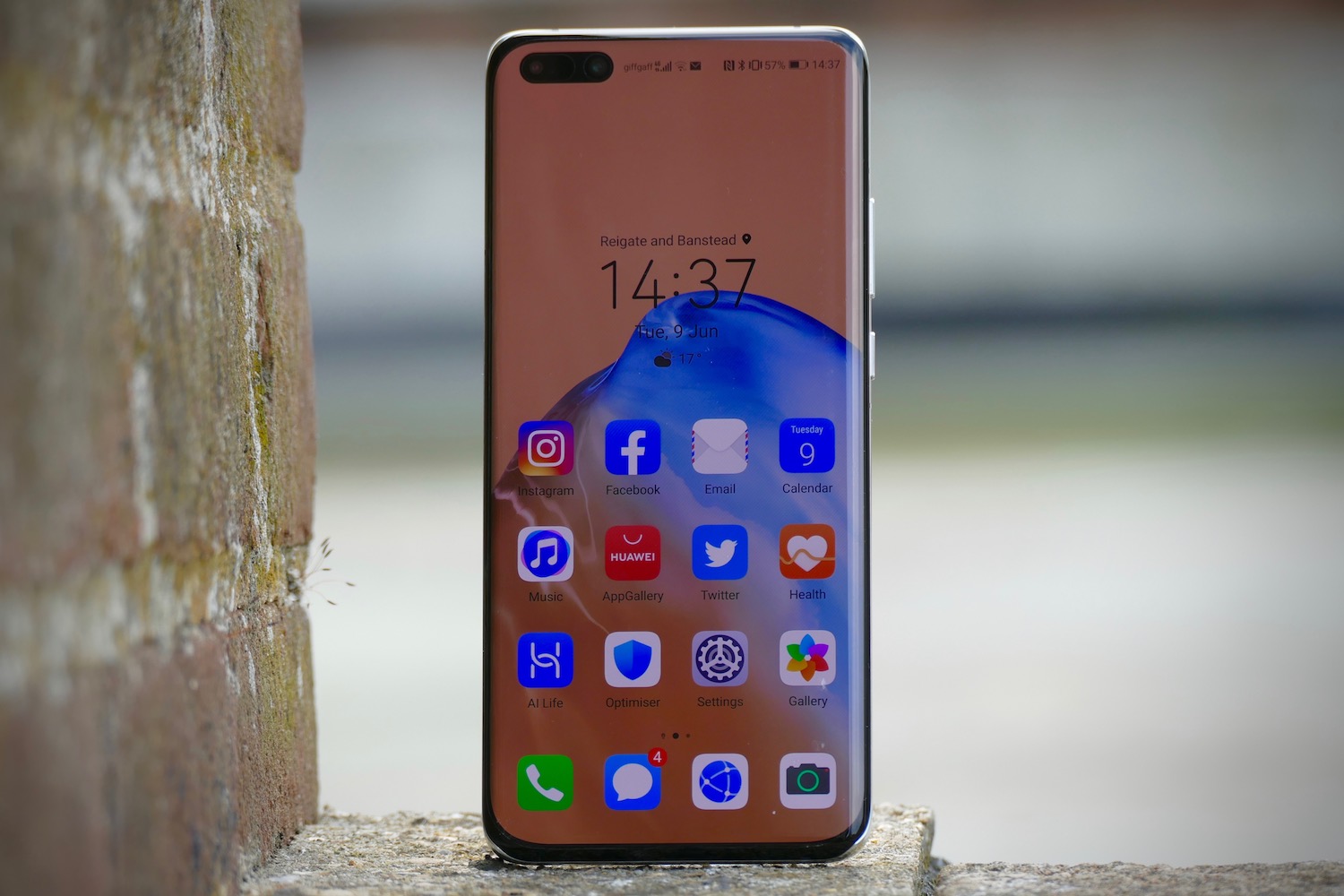 Pantalla del teléfono P40 Pro Plus, uno de los contrincantes de la batalla Huawei vs. Samsung