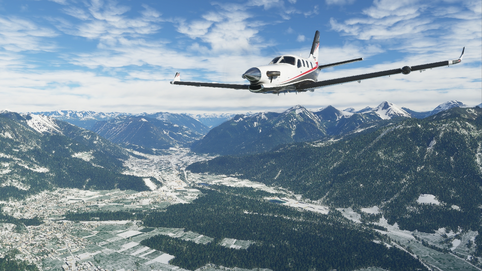 Un avión TMB sobrevuela los Alpes