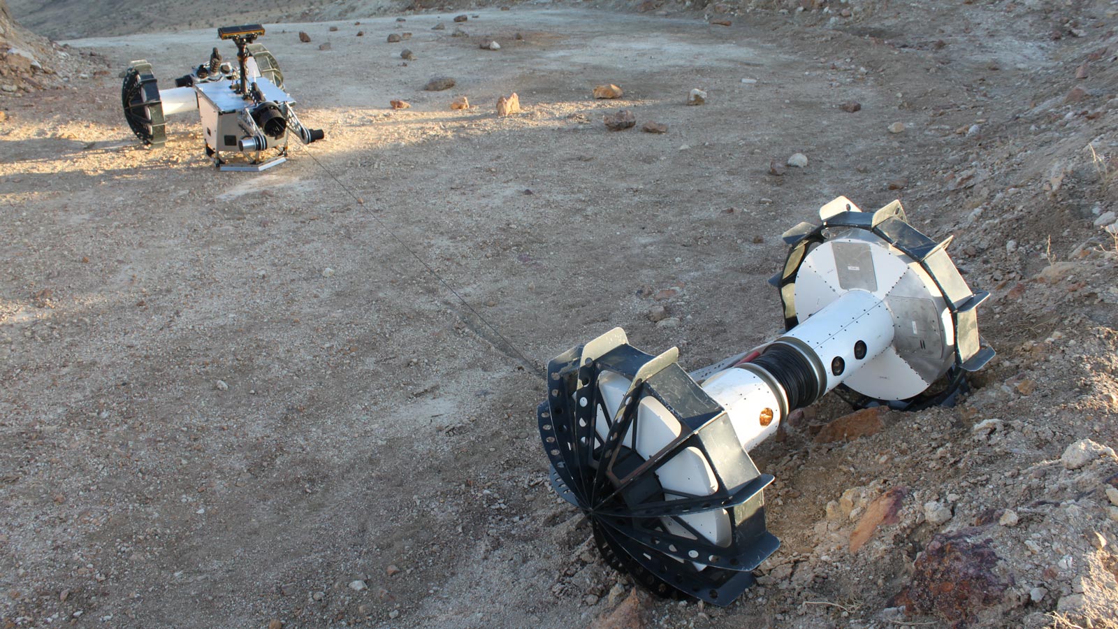 Rover de la NASA DuAxel