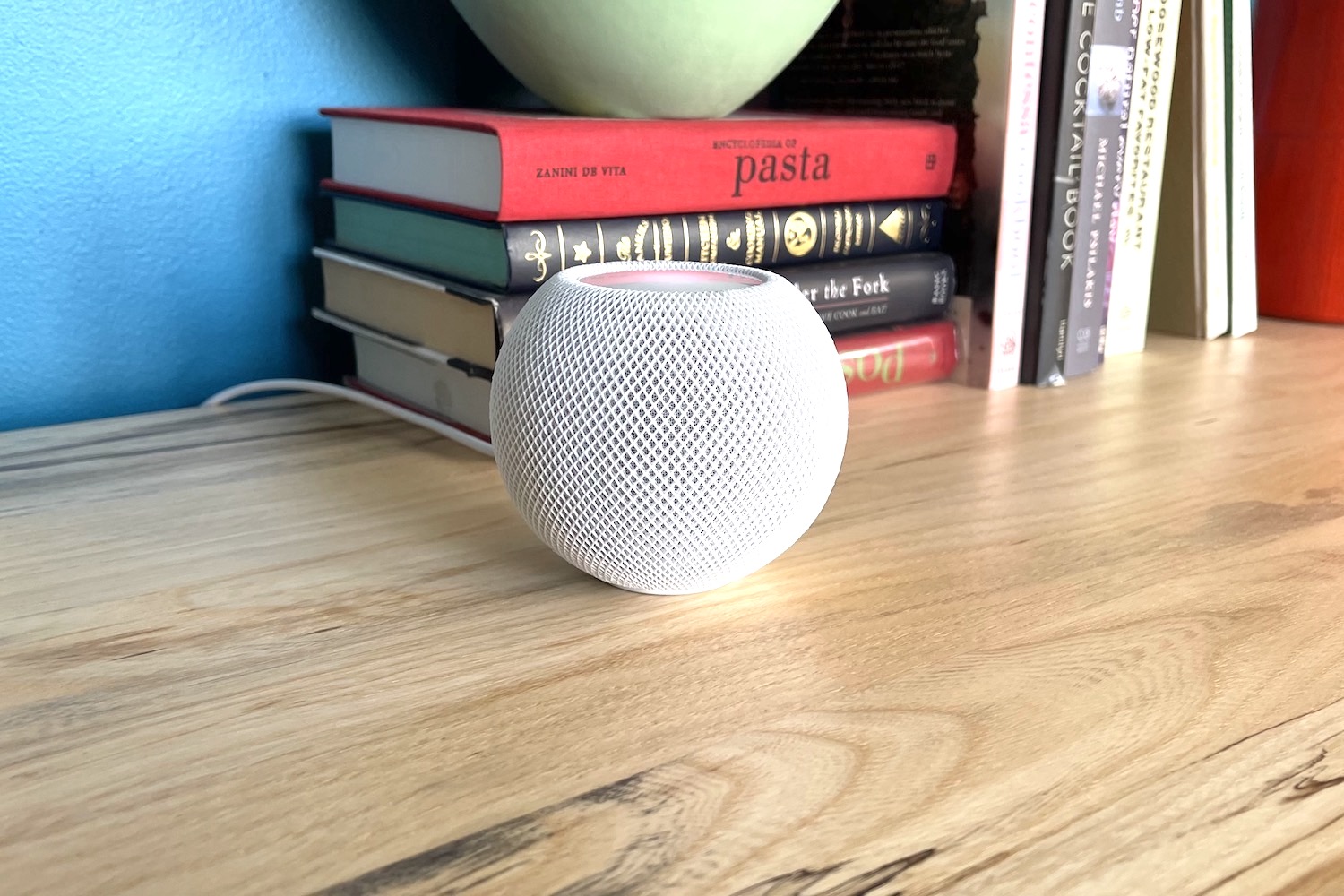 Apple presenta el HomePod mini: un potente altavoz inteligente con