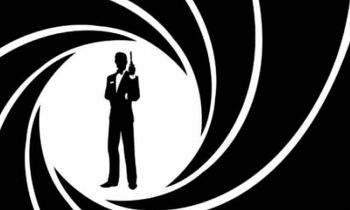 La imagen muestra el logo más característico de la saga de películas de James Bond.