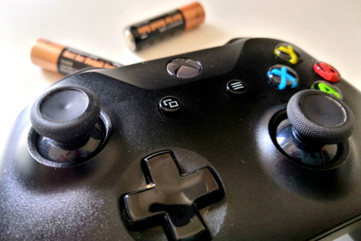 Puedes usar un mando de Xbox 360 sin batería? - Quora