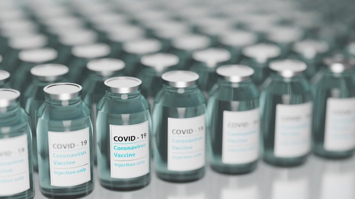 Una serie de vacunas contra el COVID-19