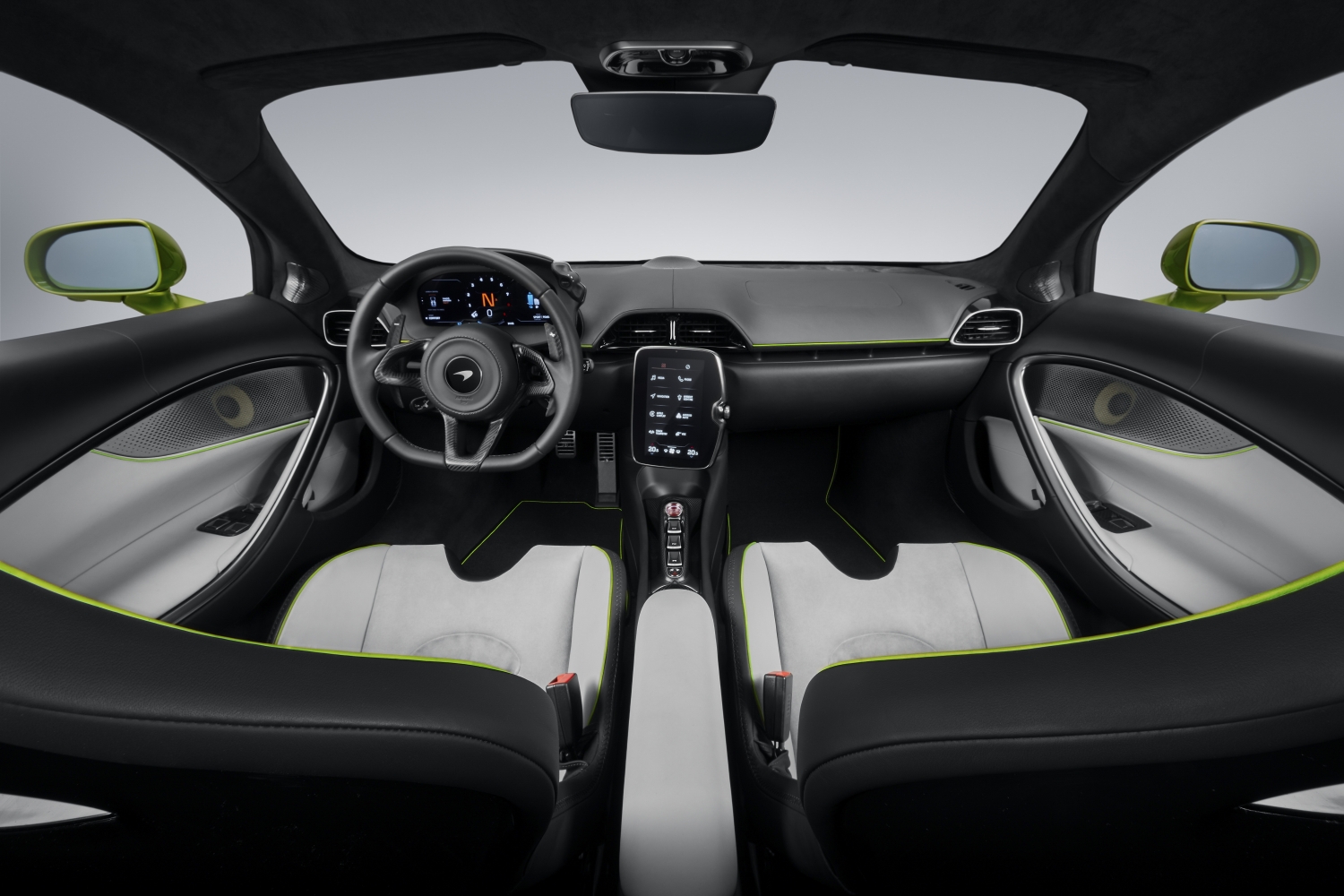 McLaren Artura 2022 interior