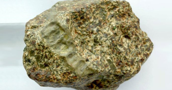 El meteorito Erg Chech 002 es más antiguo de la Tierra y proviene de un protoplaneta