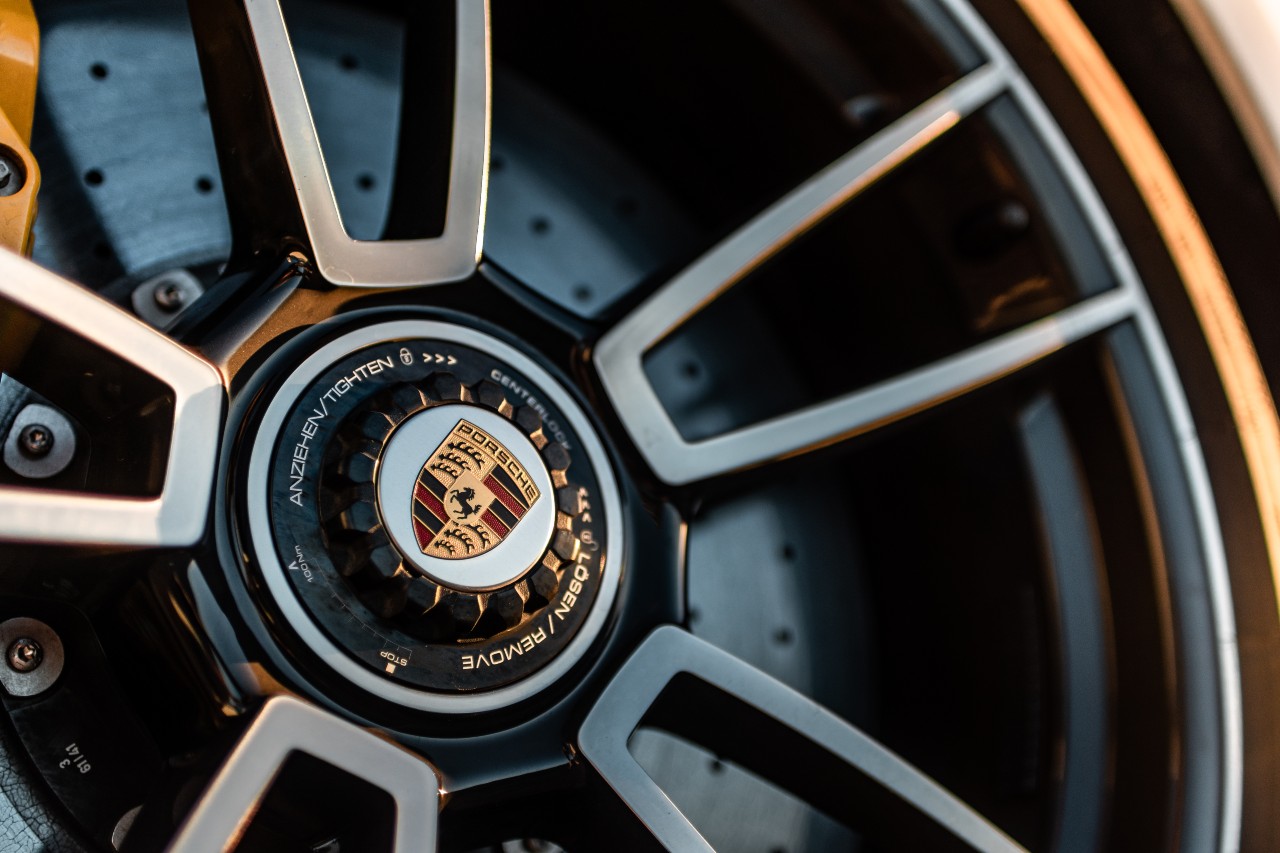 Porsche 911 Turbo S wheels