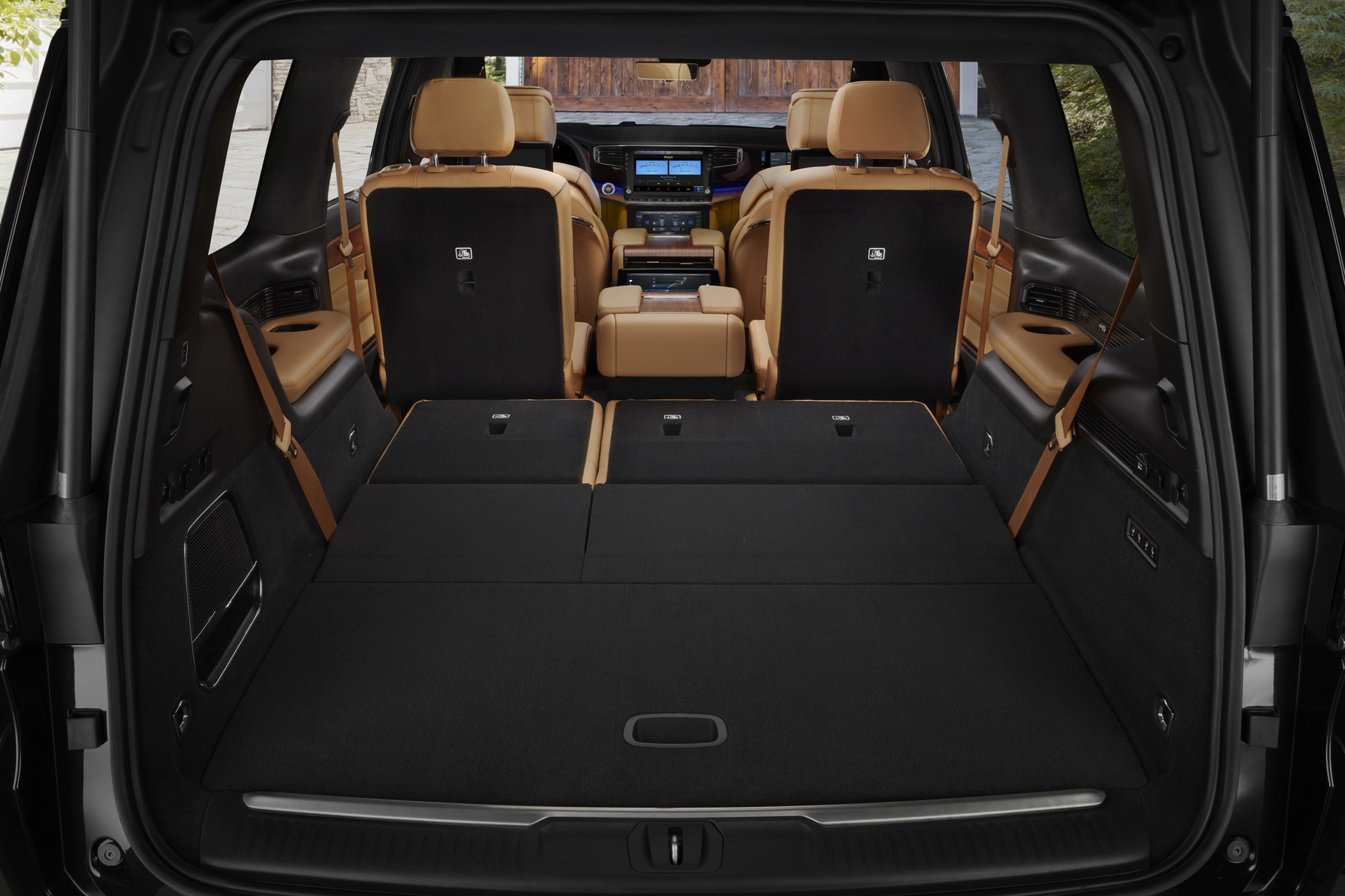 2022 Grand Wagoneer cargo space behind second row