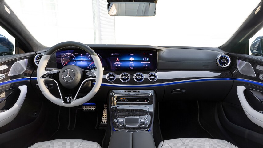 2022 Mercedes-Benz CLS dashboard