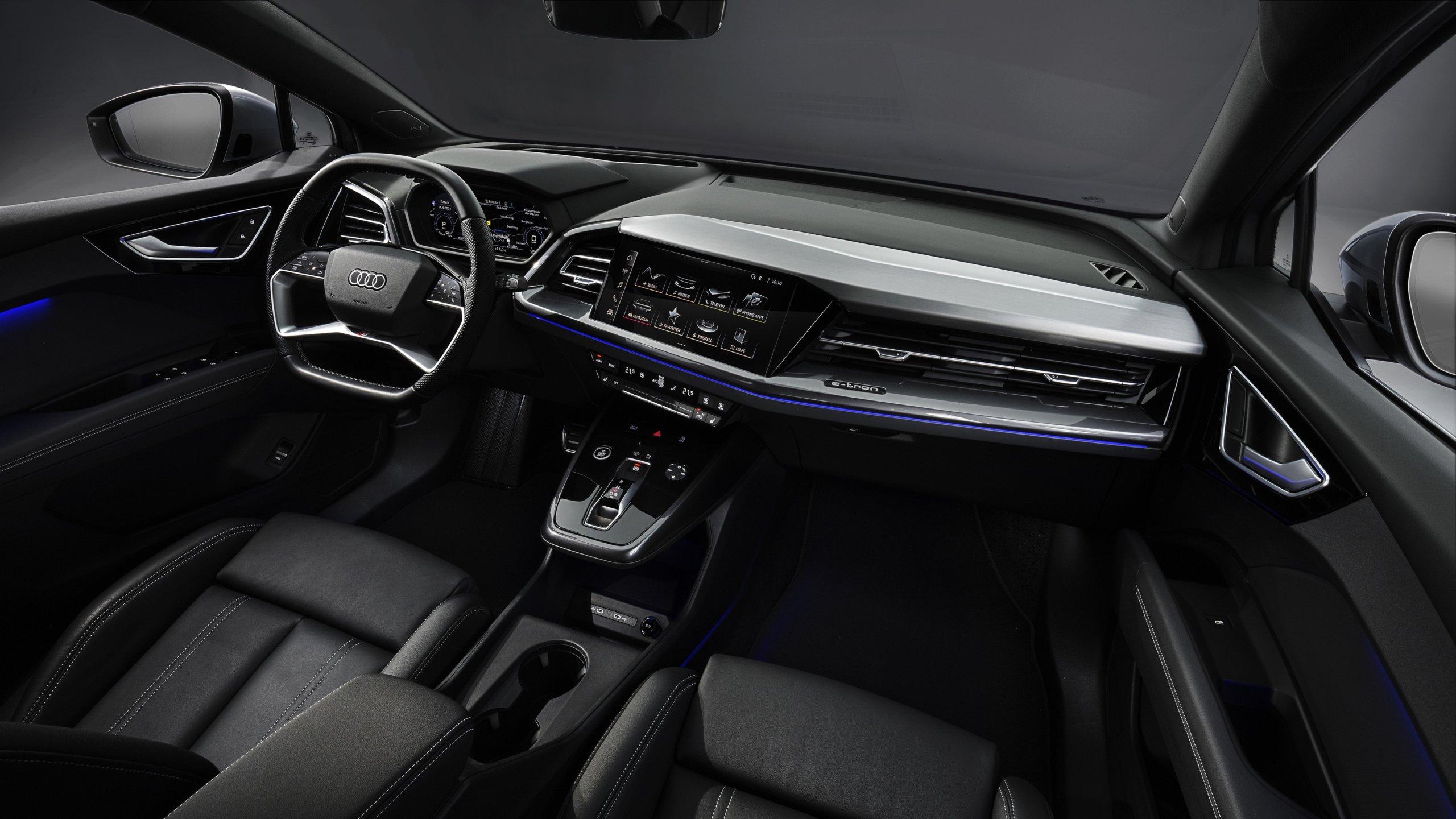 Audi Q4 e-tron interior