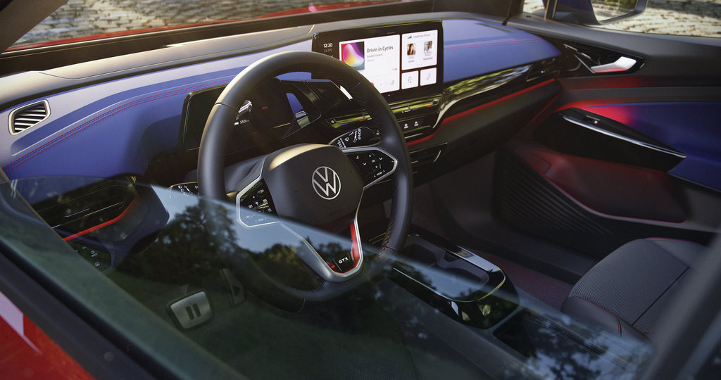 Volkswagen ID.4 GTX steering wheel