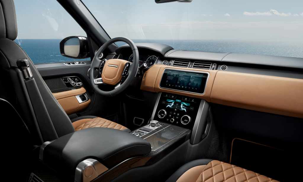 Range Rover SV dashboard
