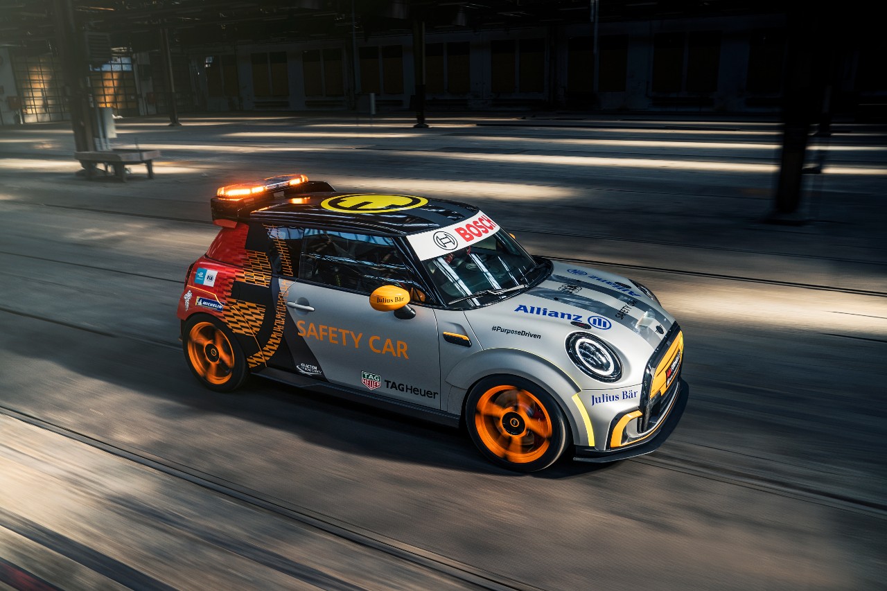 The Mini Electric Pacesetter