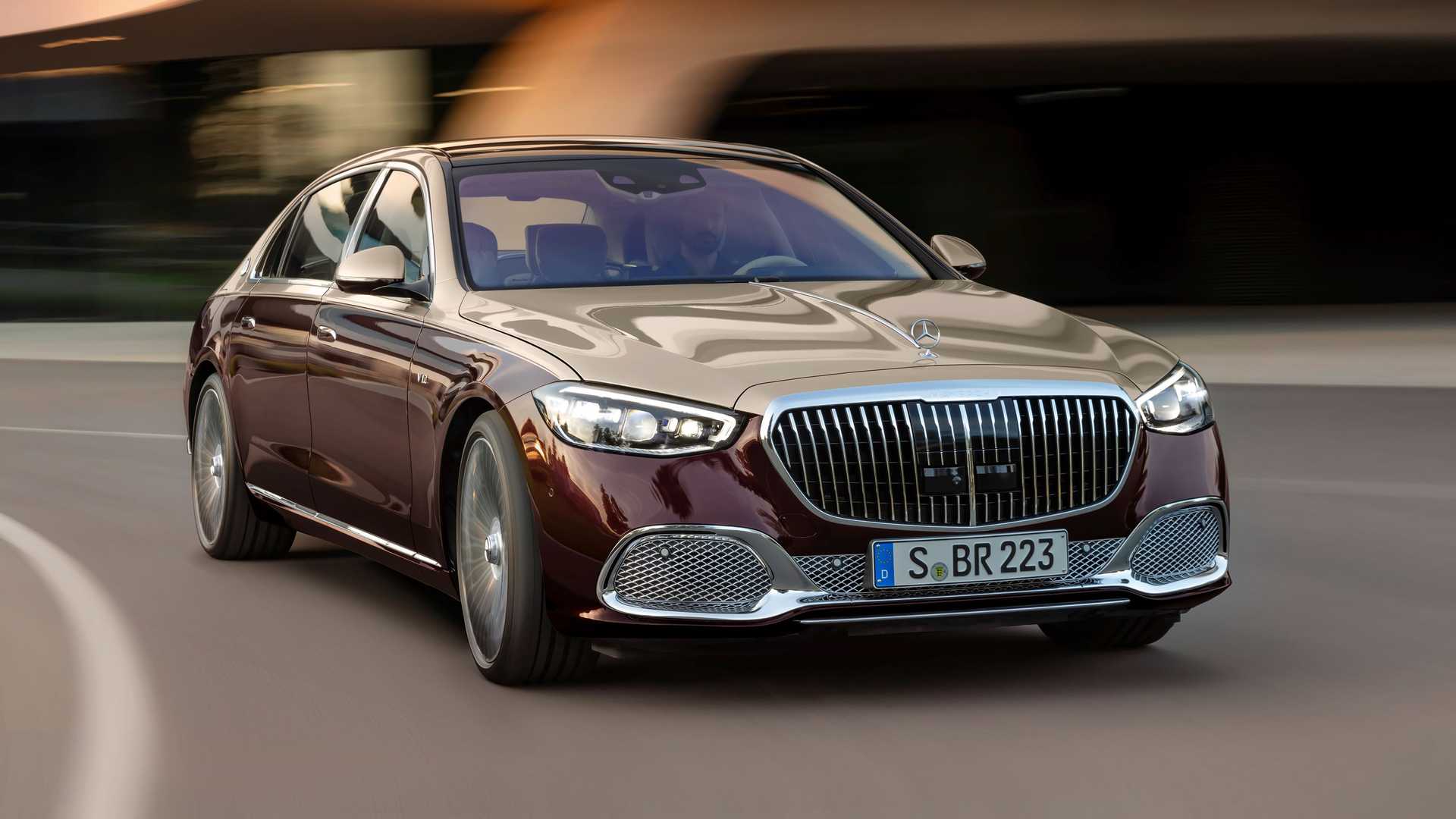 2022 Mercedes-Benz Maybach S680 front end