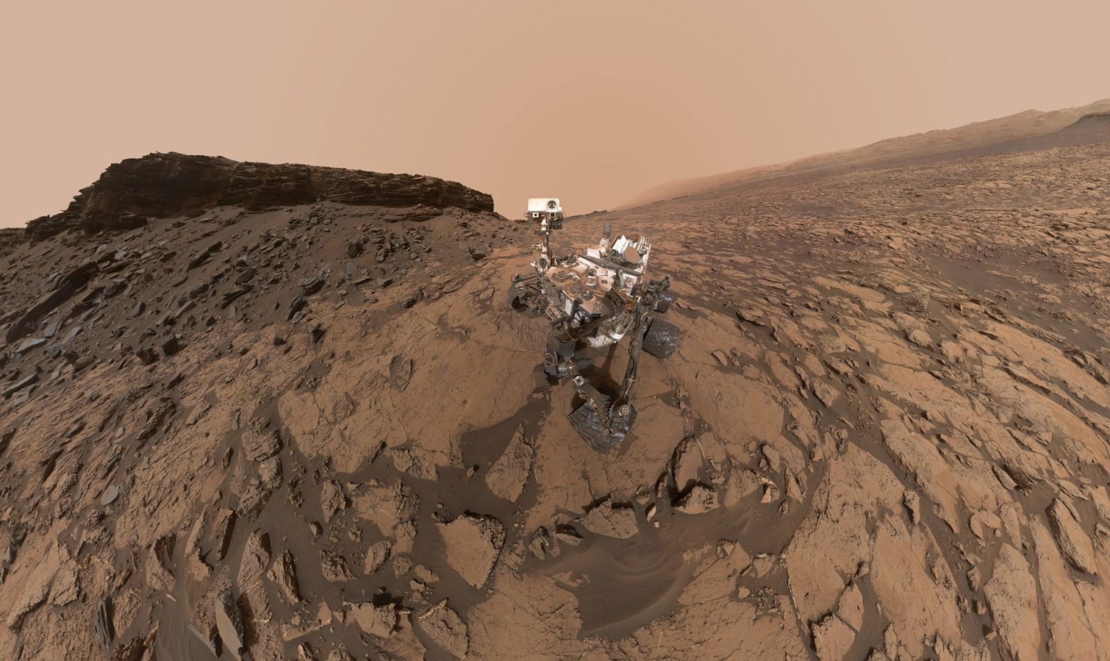 Selfie de Curiosity en el monte Sharp de Marte