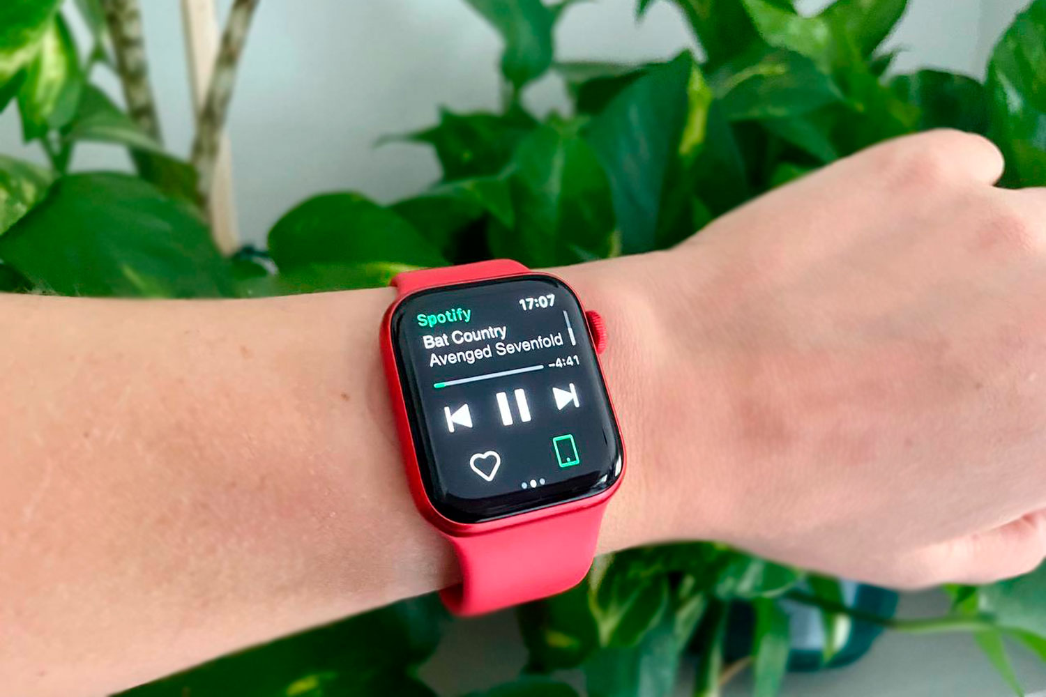 Escuchar radio en online apple watch sin iphone