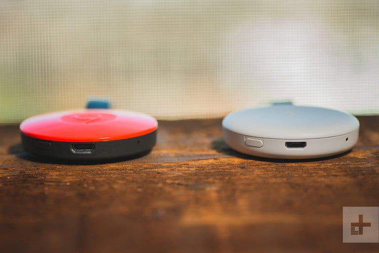 El mismo dispositivo de transmisión en color blanco y rojo para conocer los problemas con el Chromecast