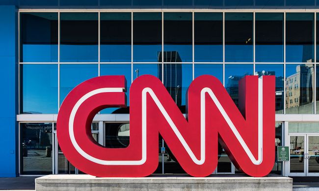 CNN despide a empleados por no estar vacunados contra el coronavirus