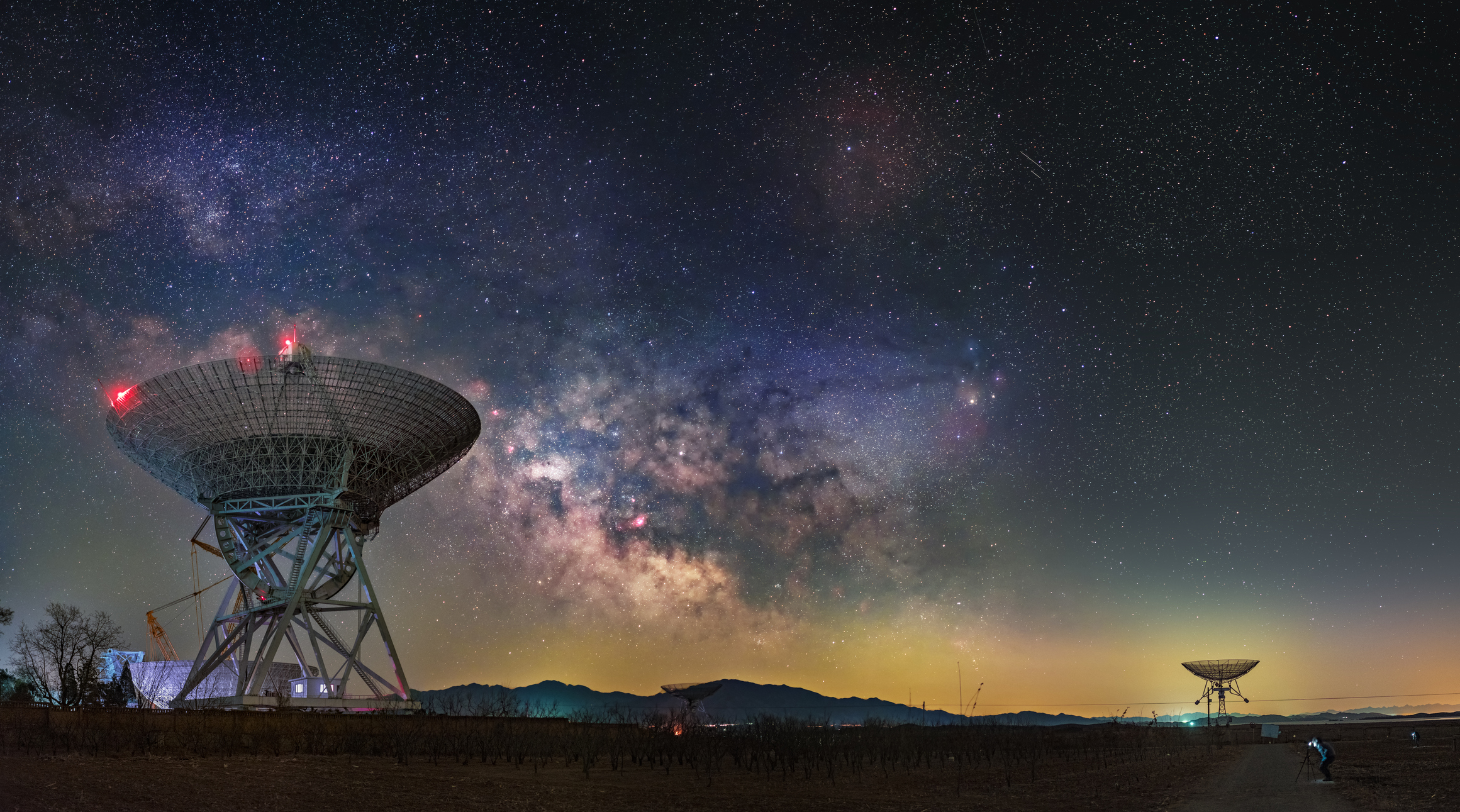 Los extraterrestres podrían estar usando las estrellas para comunicarse
