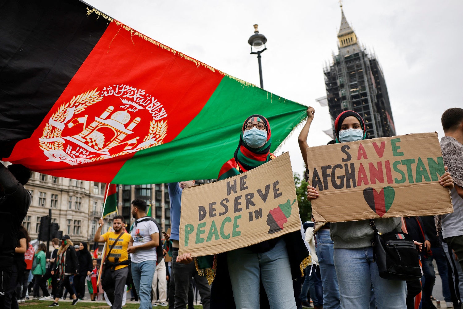Manifestaciones a favor de refugiados afganos