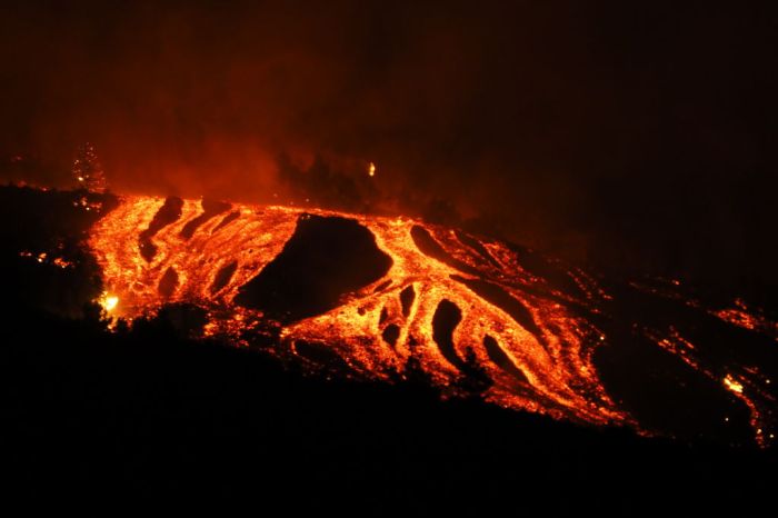 dron destruccion volcan cumbre vieja espana volc  n espa a