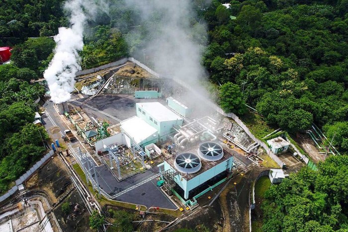 El Salvador usa energía de los volcanes para minar bitcoins