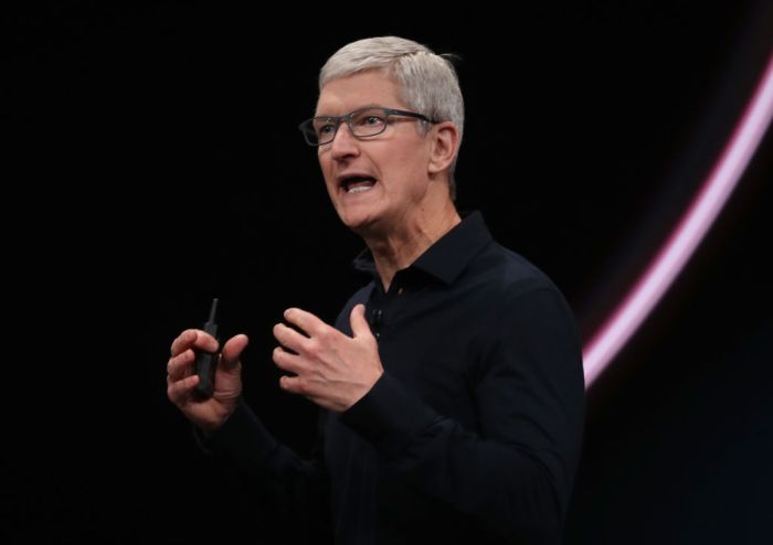 La imagen muestra a Tim Cook, CEO de Apple.