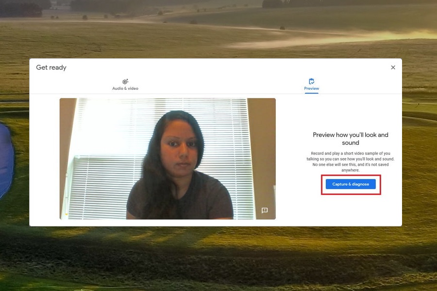 Navegando a la función de prueba de cámara web de Google Meet.