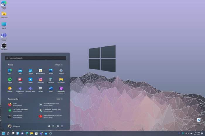 La barra de tareas de Windows 11 a la izquierda de la pantalla, uno de los mejores trucos Windows 11