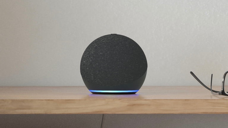 Echo Dot en Charcoal.