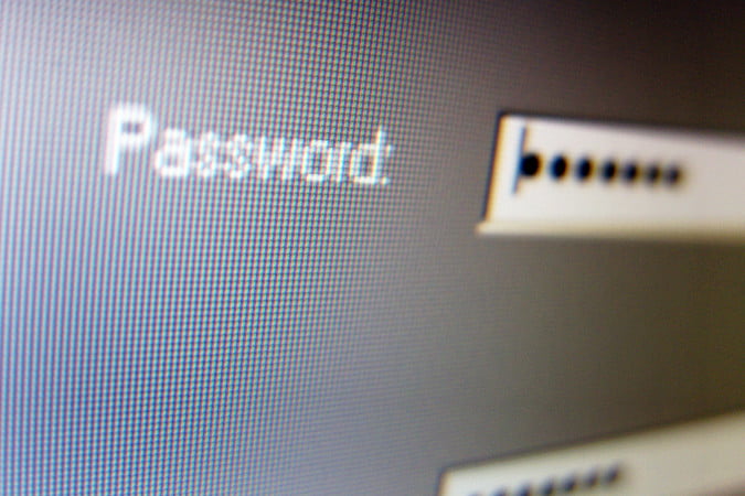 revisa tus contrasenas contrasena password