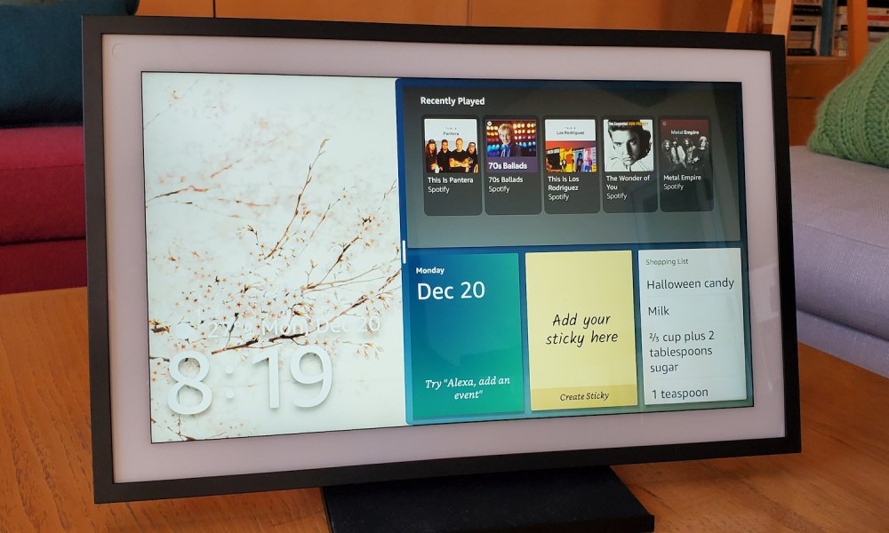 amazon echo show 15 revision precio featured