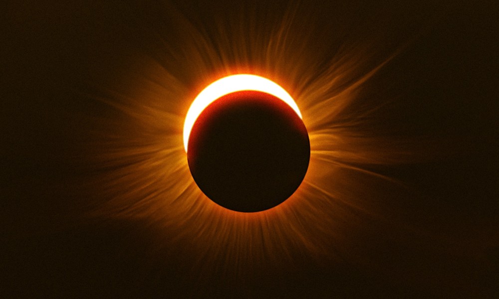 Eclipse solar