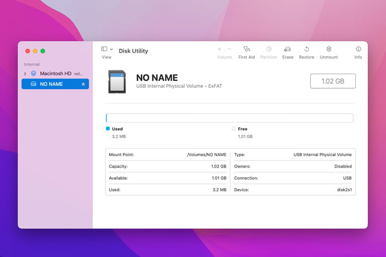 Expulsa la tarjeta SD en la Utilidad de Discos.