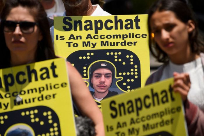 Snapchat enfrenta críticas debido a que la red social ha sido usada por narcotraficantes para vender fentanilo a menores de edad.