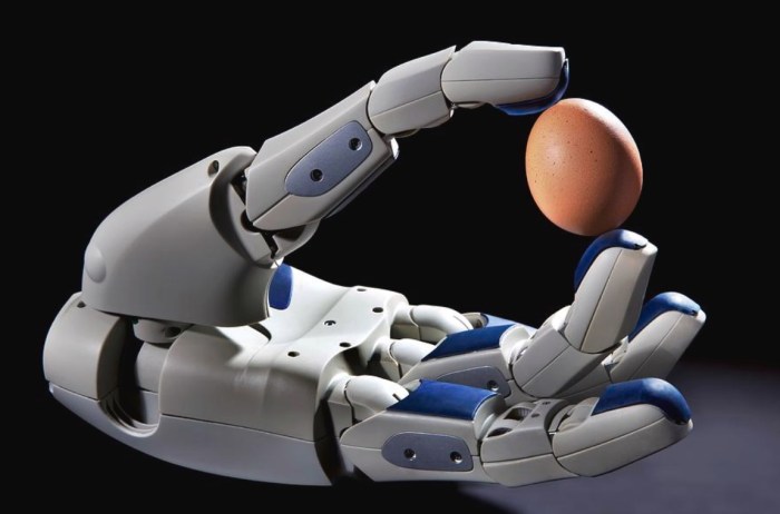 mano robotica puede sostener un huevo sin romperlo robot