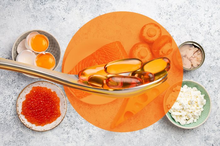 Alimentos saludables como pescado y huevo servidos en una mesa. Encima, aparece una cuchara conteniendo unas píldoras.