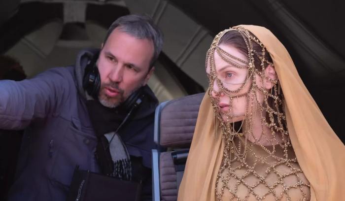 El director Denis Villeneuve en el rodaje de Dune.