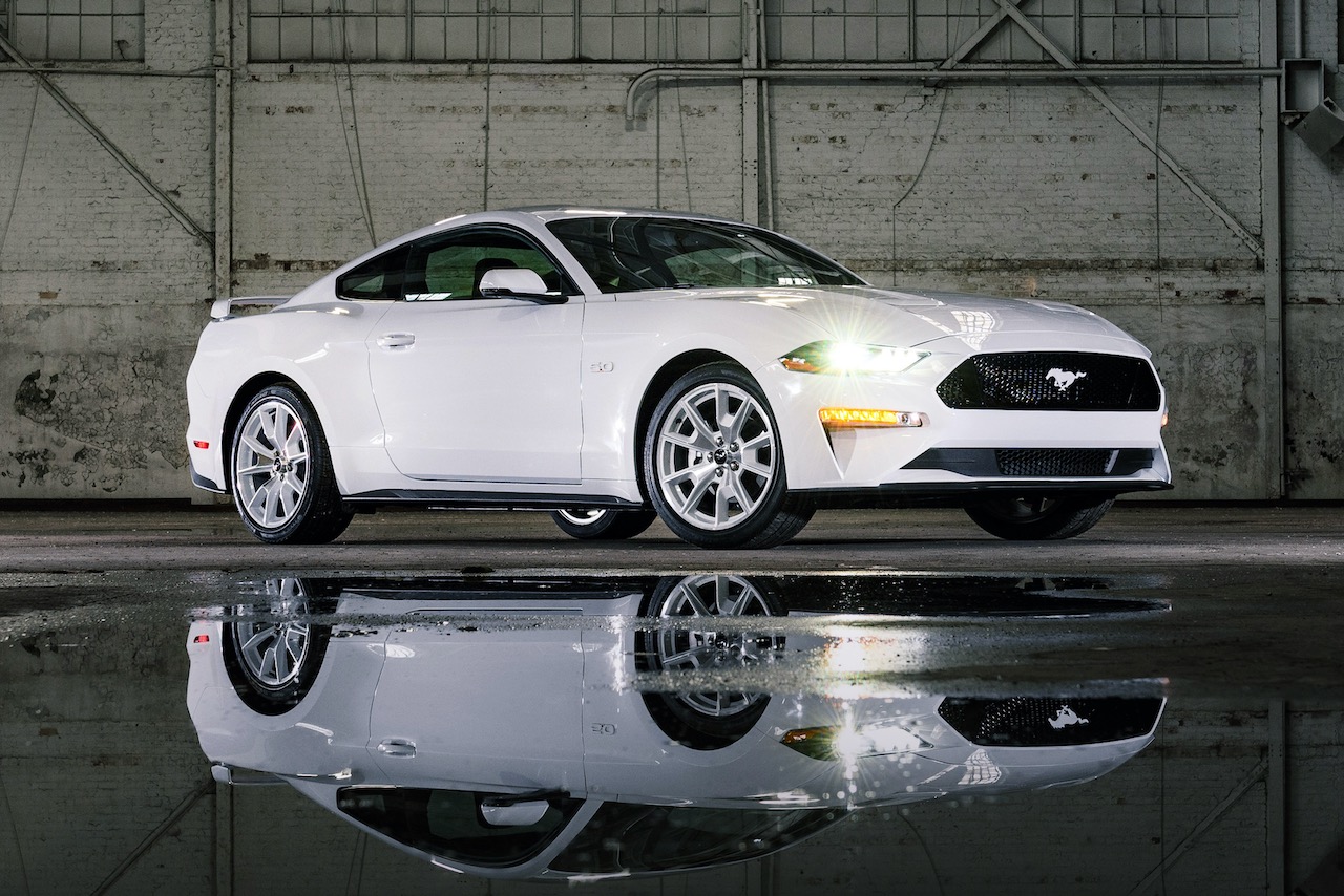 ford mustang deportivo mas vendido mundo 2022 coupe ice white appearance package