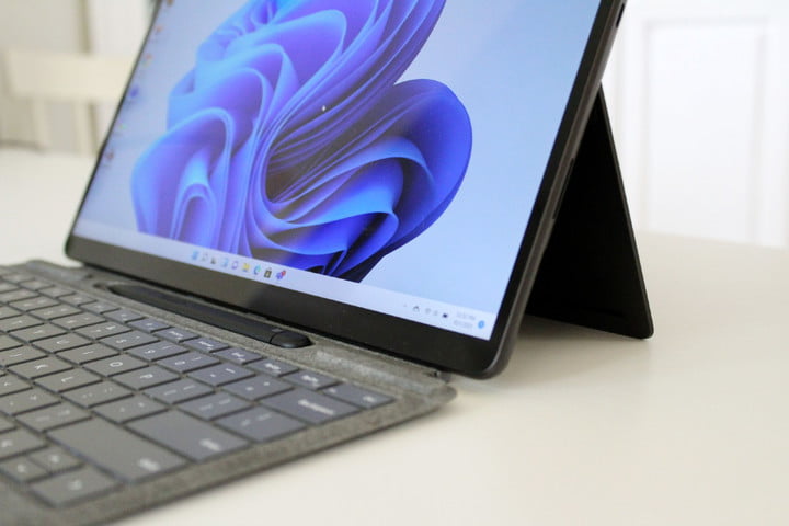 Teclado Signature para Surface Pro con Slim Pen 2 para empresas - Microsoft  Store