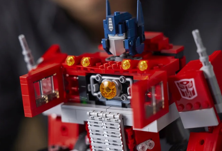 optimus prime lego transformers