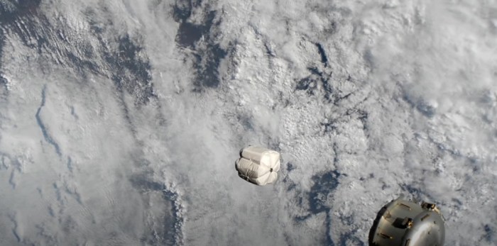 nanoracks bishop airlock eliminar basura estacion espacial internacional