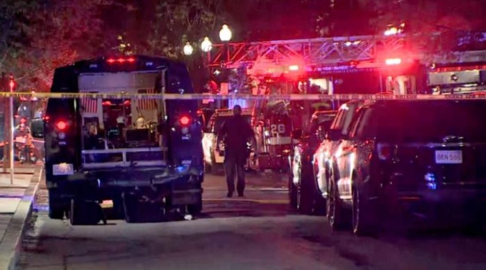 atentado explosivo universidad northeastern mark zuckerberg boston