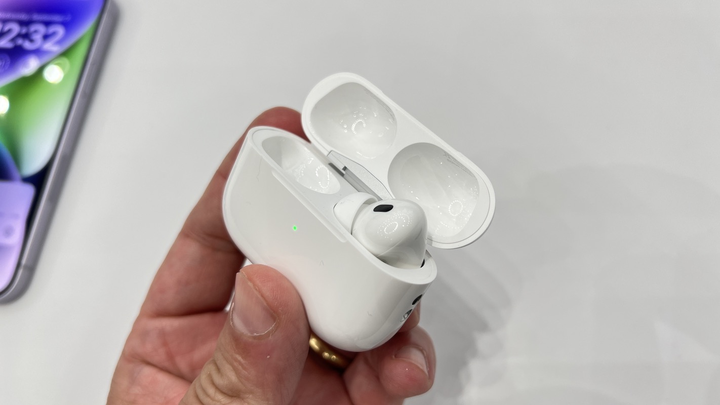 evento apple far out air pods 2 1