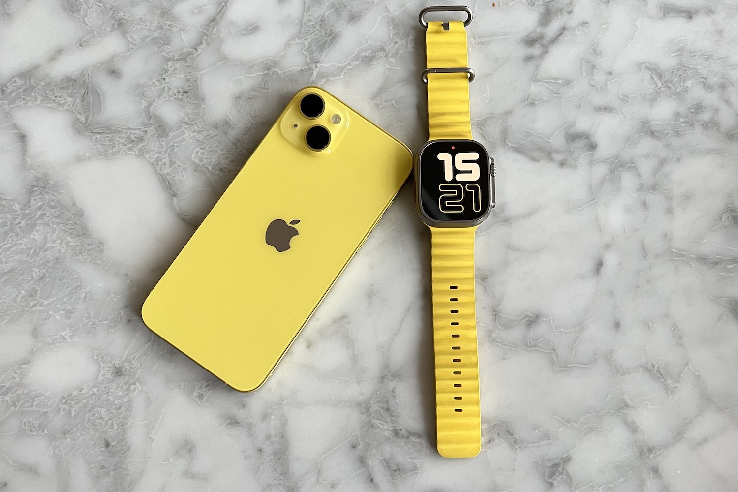 iphone 14 plus amarillo 13